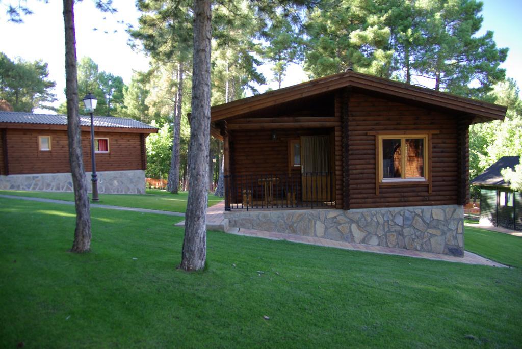 Camping Caravaning Cuenca เกว็งกา ภายนอก รูปภาพ