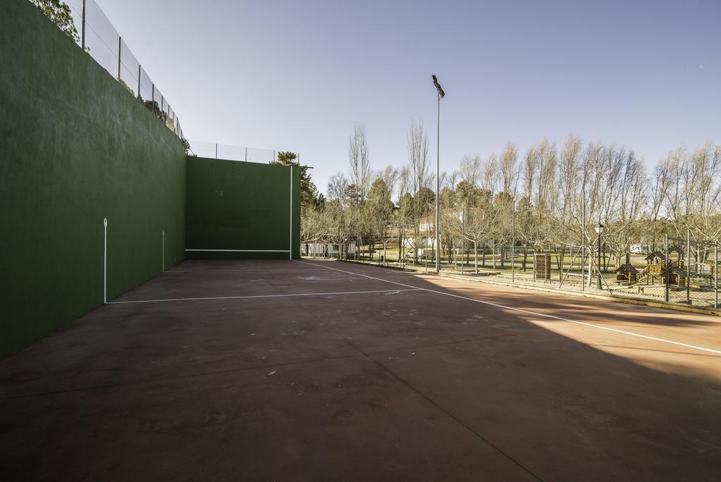 Camping Caravaning Cuenca เกว็งกา ภายนอก รูปภาพ