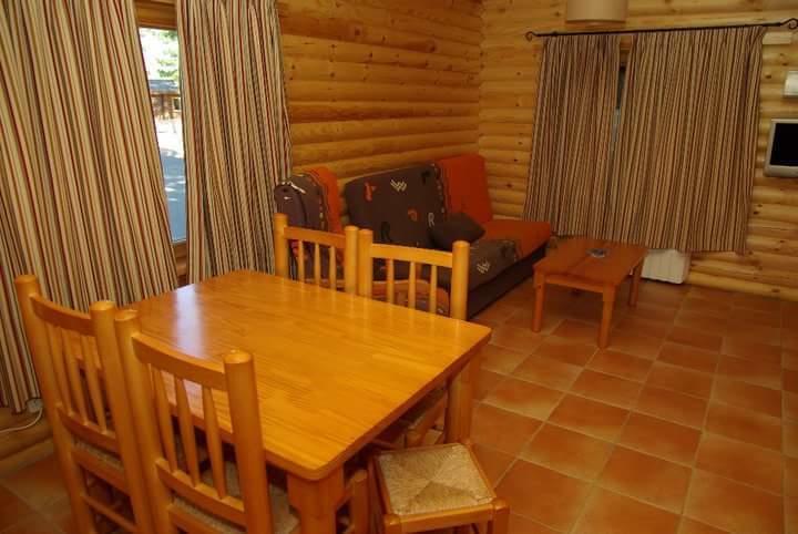 Camping Caravaning Cuenca เกว็งกา ภายนอก รูปภาพ