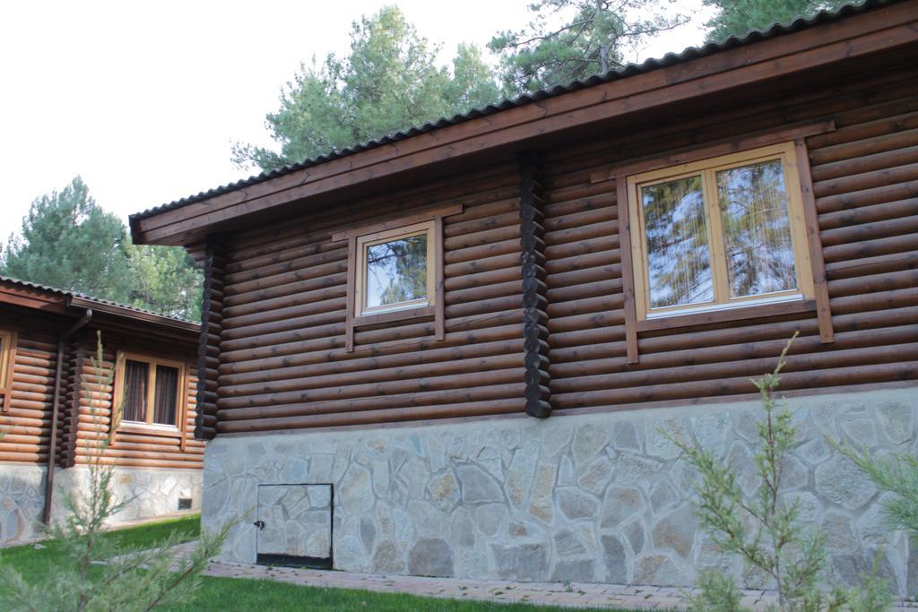 Camping Caravaning Cuenca เกว็งกา ภายนอก รูปภาพ